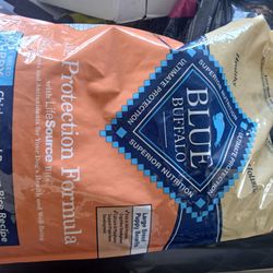 Blue Buffalo Life Protectiom Formula Large Breed 15lb