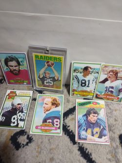 Selling a collection of mixed football baseball basketball cards