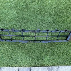 Chevy Equinox Grill lower 2022-2024, OEM ORIGINAL Chevrolet Equinox Grille, front lower bumper grill  