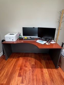 Office Desk  (laminate/wood)