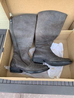 Women’s Born Gray Leather Boots Size 7.5