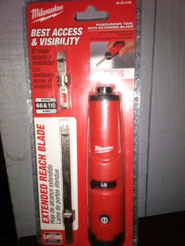 MILWAUKEE PUNCH DOWN TOOL W/EXTENDED BLADE