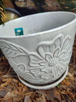Clay planter garden pot farmhouse decor patio furniture