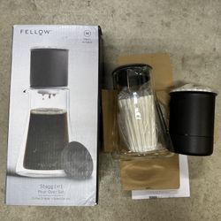 Fellow Stagg Pour-Over Dripper & Double Wall Glass Carafe Kit 20 oz