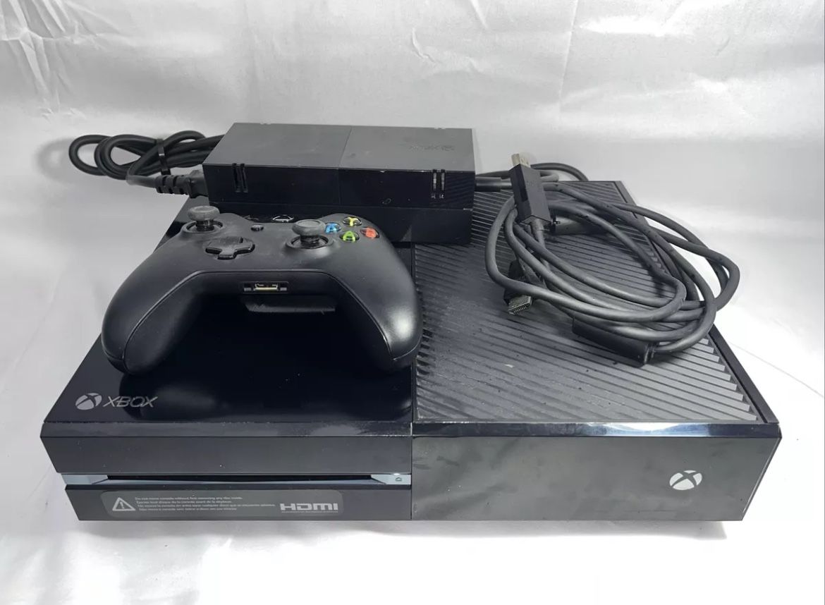 Microsoft Xbox One Launch Edition 500GB Console With Games - Black System