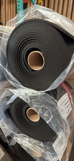 RUBBER FLOORING GYM FLOOR - COMMERCIAL GRADE! Heavy Duty Indestructible, Better Than Horse Stall Mats