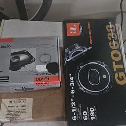 BRAND NEW IN BOX Car Speakers And Amp
