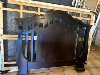 Beautiful Full Size Bed Frame 