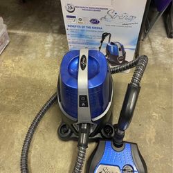 Sirena Vacuum- new