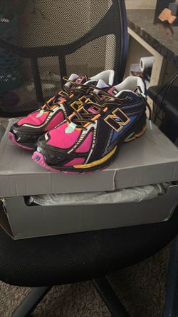 New balance neon