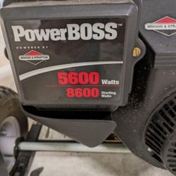 PowerBOSS Generator Briggs & Stratton Engine - 5600 Watts / 8600 Starting Watts Gas powered.  
