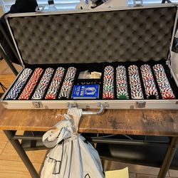 Casino Poker Chips And Case