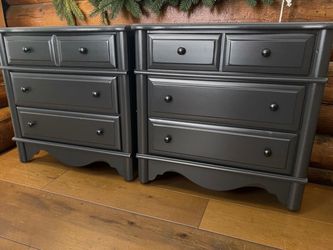 Huge Bedroom Nightstands Black Satin 3 Drawers 30x18x30 New