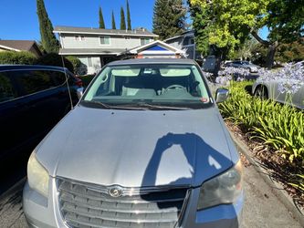 2008 Chrysler Town & Country