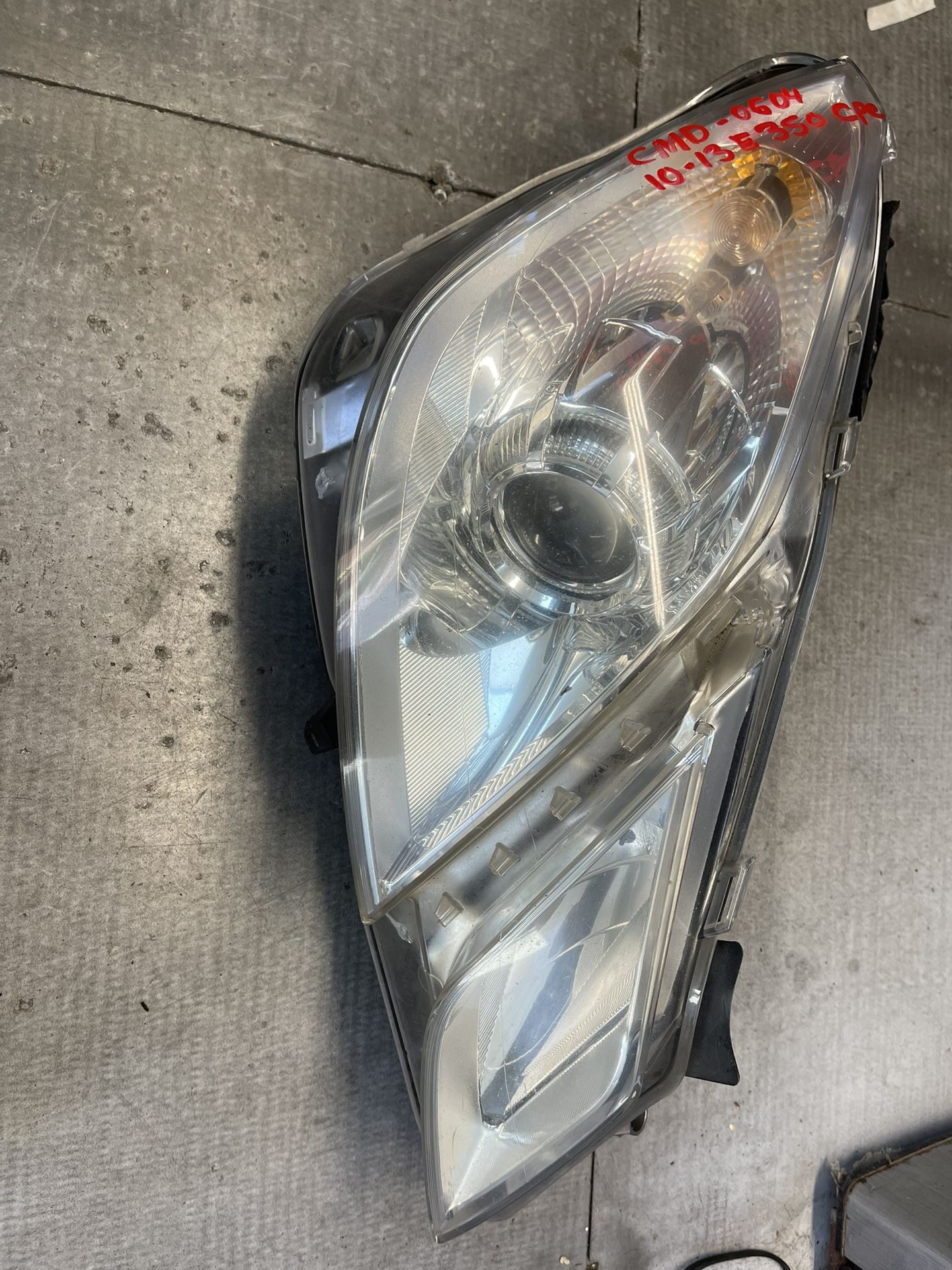 Headlight For 2013 Mercedes Benz E350 Coupe Headlight