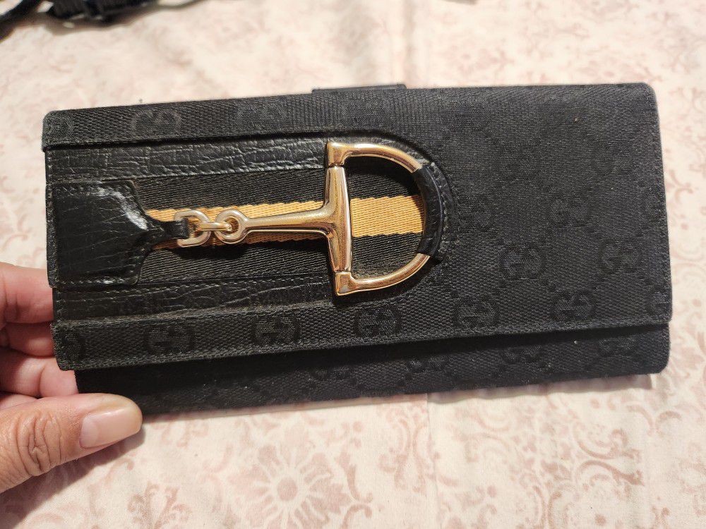 Gucci Black Leather Wallet, Read Description 