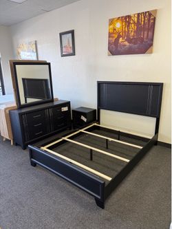 Queen bedroom set