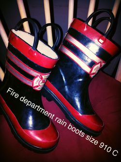 Fire man rain boots for kids size 9/10C
