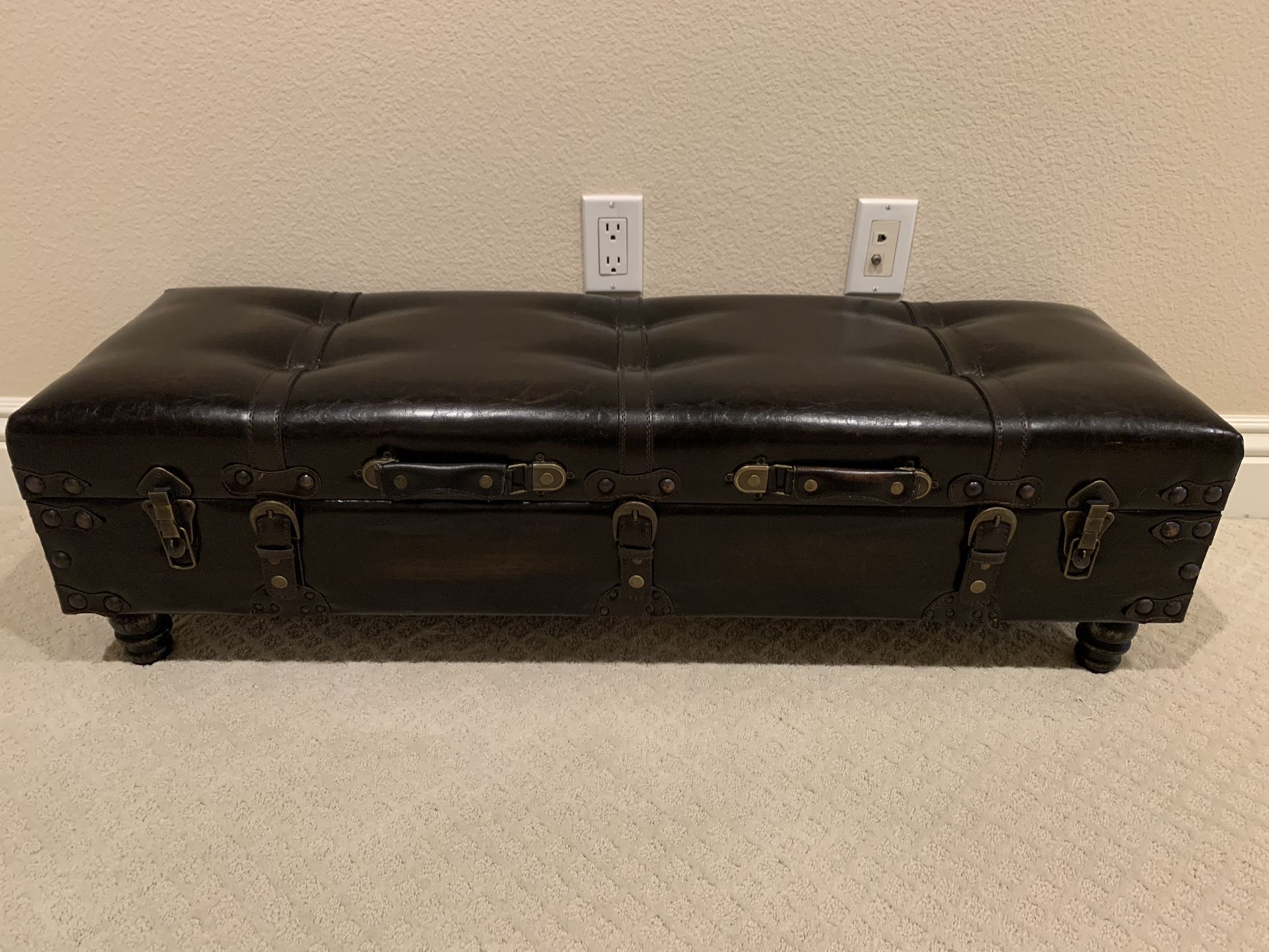 Leather Trunk And Footboard Storage Bedroom Master