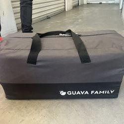 Guava Family Travel Crib