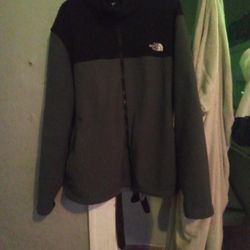 Black And Grey North Face Fleece XXL