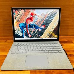 Microsoft Surface laptop 2 2019 Core i5-8350u 8GB RAM 240GB SSD Windows 11 Pro