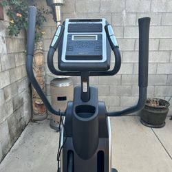 REEBOK ELLIPTICAL $400 