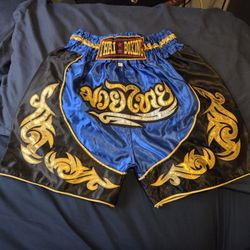 Youth M MUAY THAI Boxing Shorts 