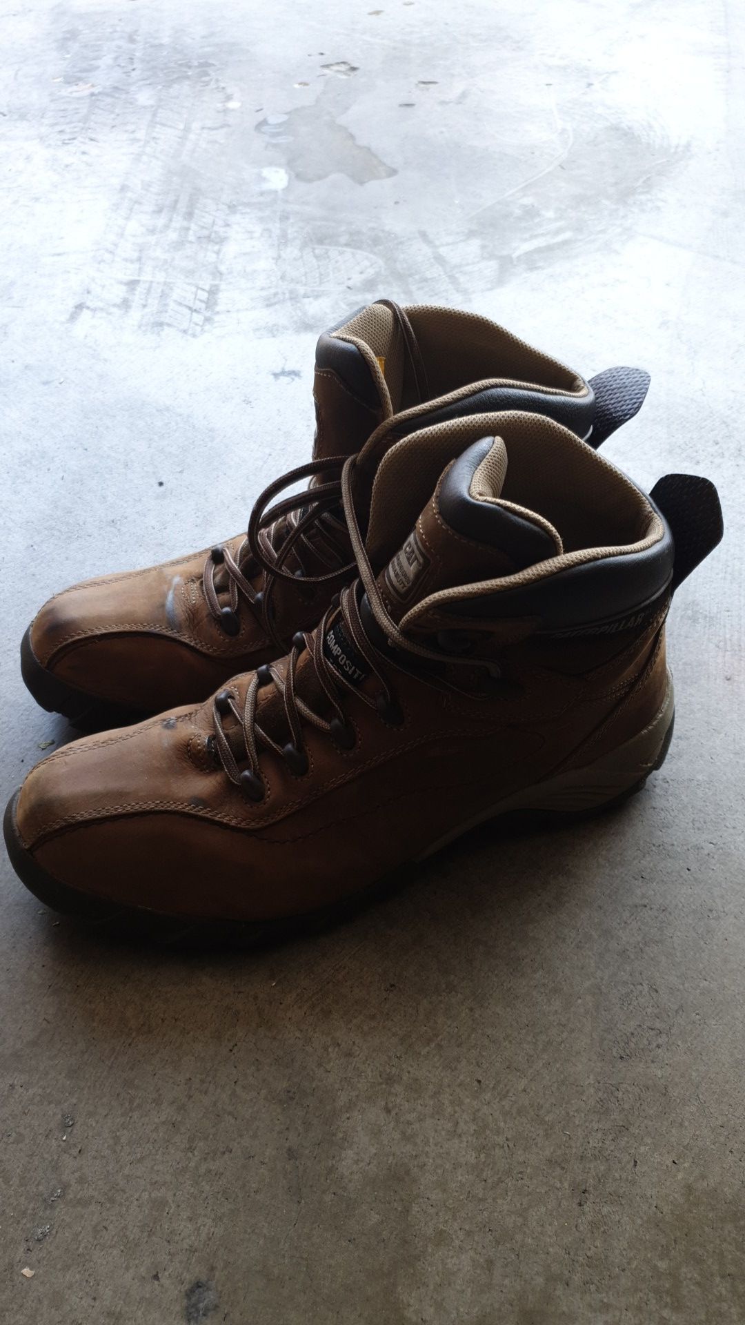 CAT brand new size 10 1/2