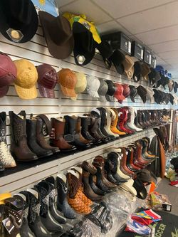 Gran variedad de productos vaqueros para hombre y Mujer