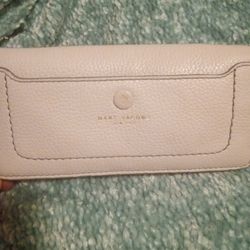 MARC JACOBS Large Slim Light Grey Leather Wallet w/Black Interior NWT


