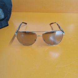 Burberry aviator Sun Glasses