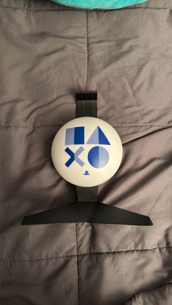 PlayStation headset stand