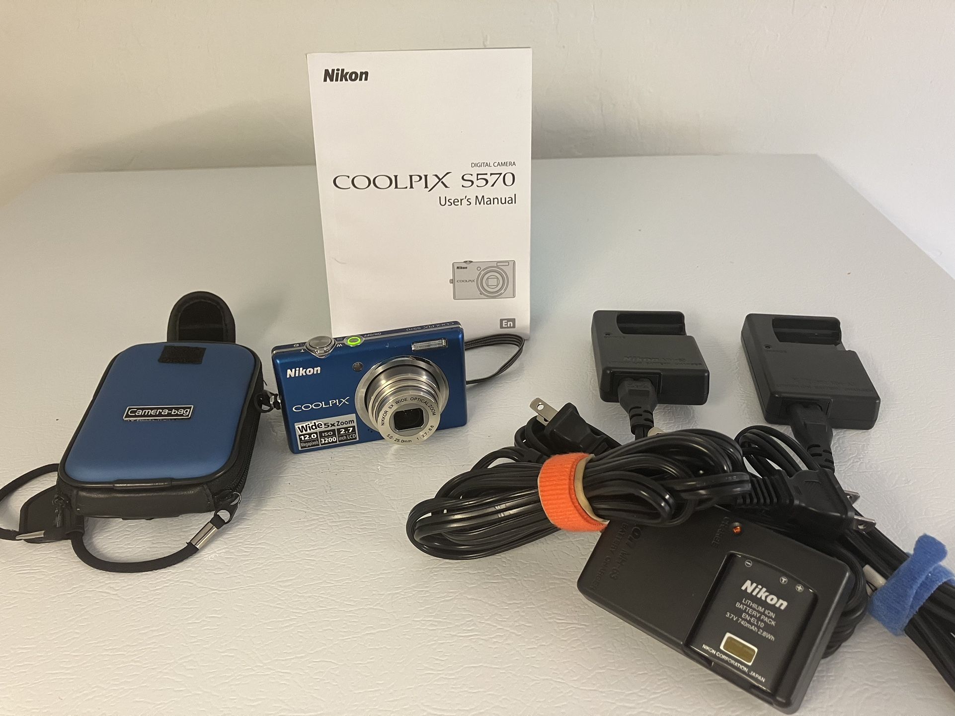 Nikon Coolpix S570 Digital Camera, 8GB SD Card, 3 Chargers and 2 Batteries Blue (Tested Works)