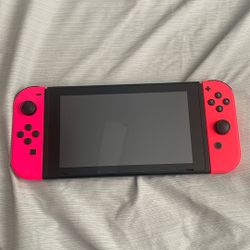 Nintendo Switch (with Mario Kart 8 Deluxe)