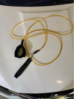 DA KINE SURFBOARD LEASH 11 FEET LONG IN GREAT CONDITION. VELCRO STILL VERY STRONG