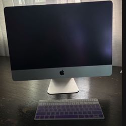 2017 Mac Book Computer 