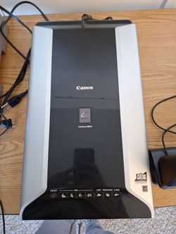 Canon CanoScan 8800F scanner