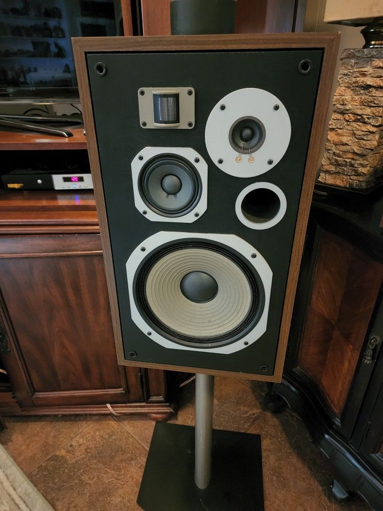 Vintage Pioneer speakers
