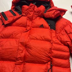 Adidas Puffer Jacket Size 95/medium 