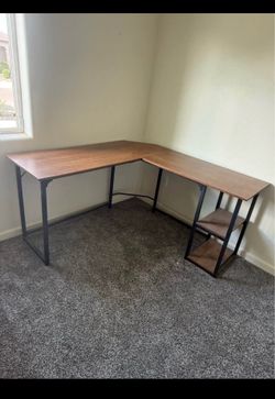 Desk for sell