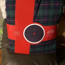 Christmas Tree Skirt