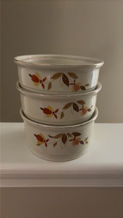 Vintage bakeware, cookware