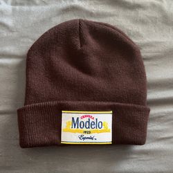 Modelo Beanie