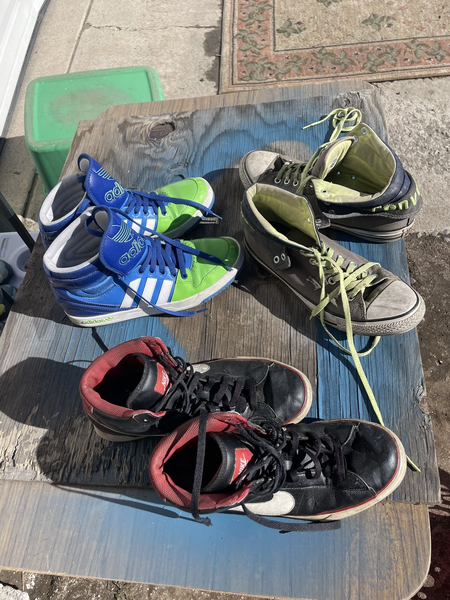 Men’s shoes Convers Nikes and Adidas