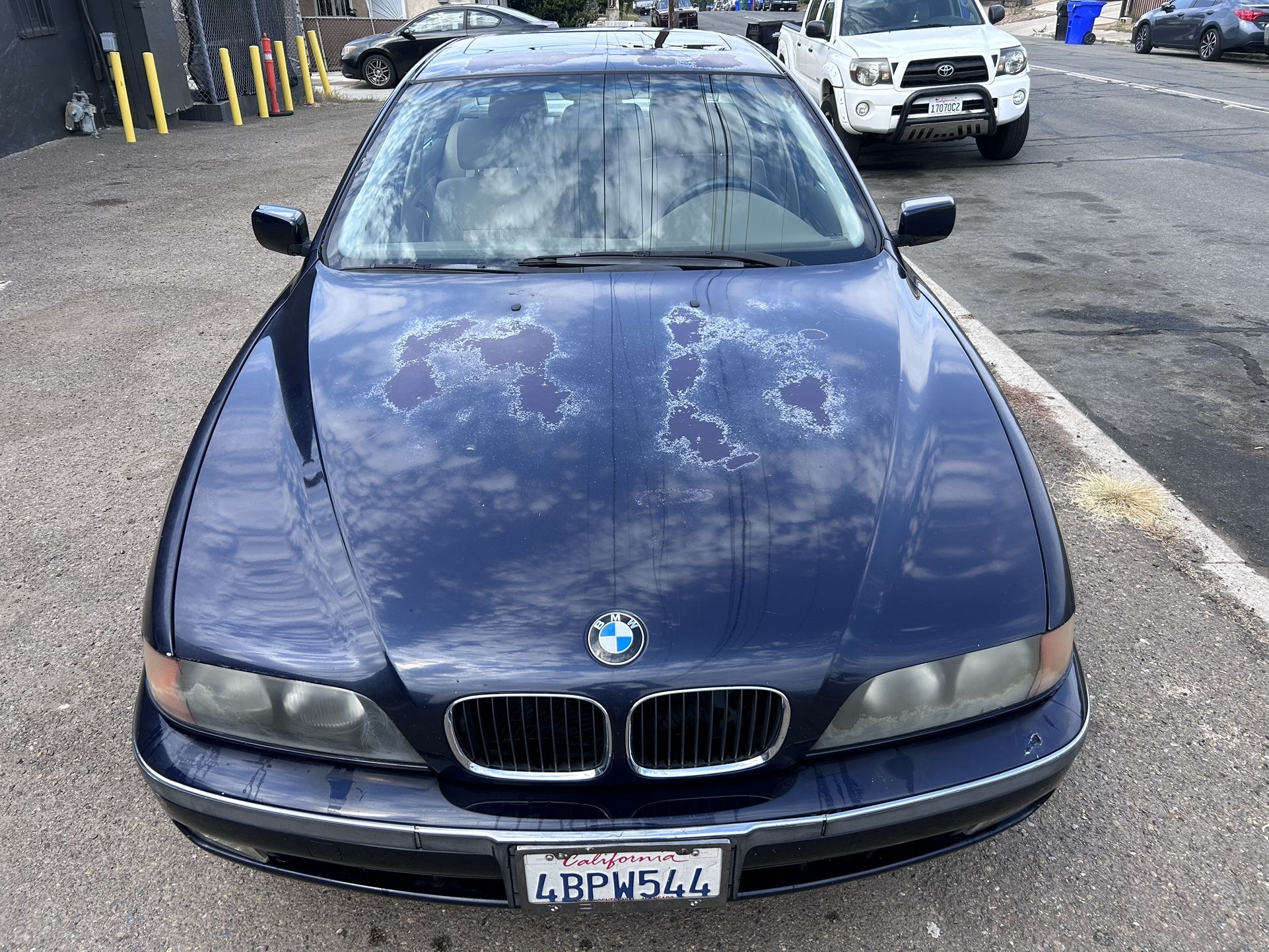 1998 BMW 528i