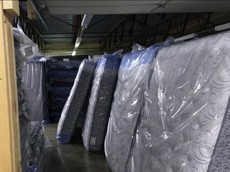 Full size mattress