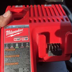 Milwaukee M18 Compact Cordless brushless