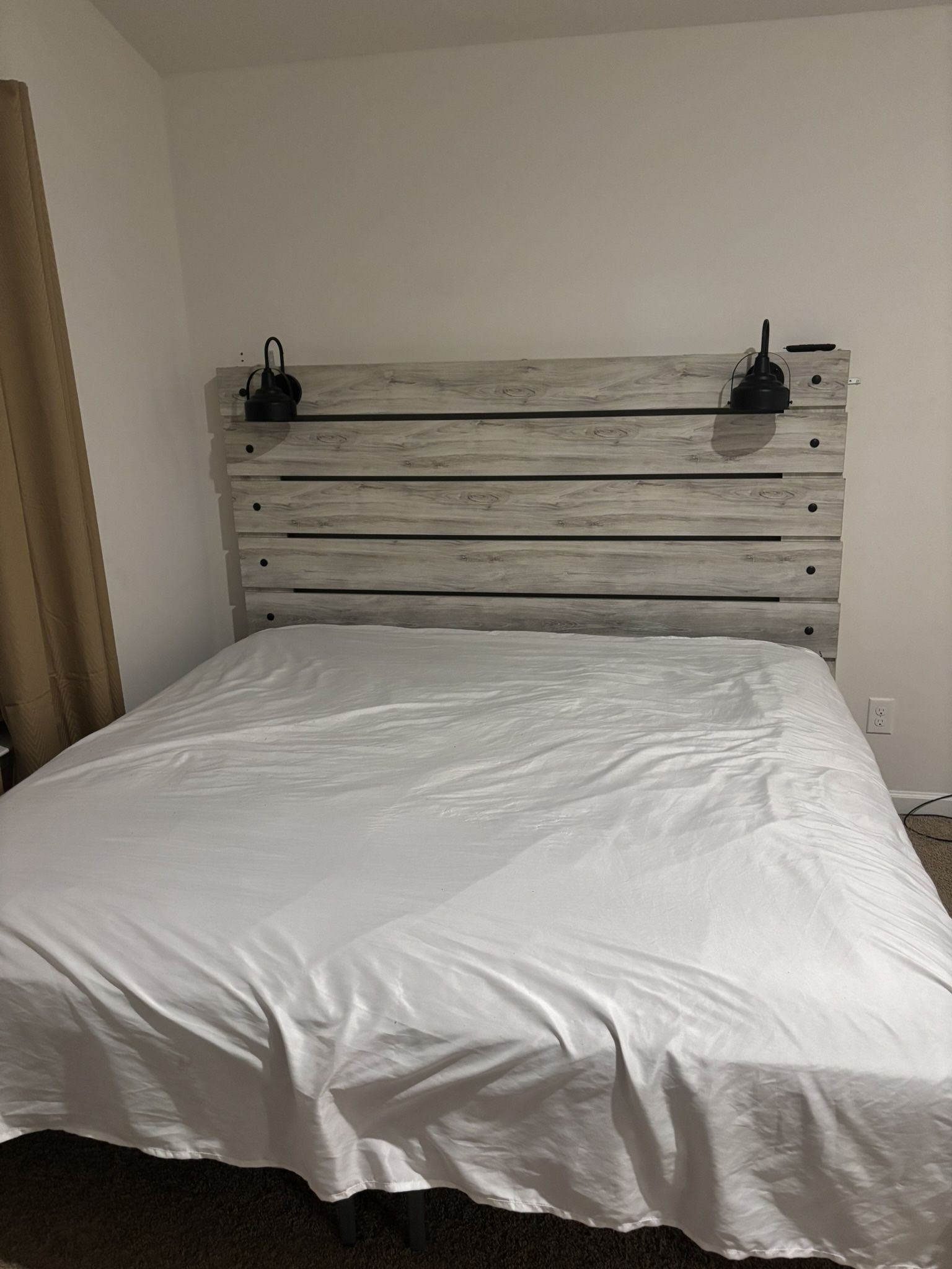 King Size Bed Frame & Side Dresser
