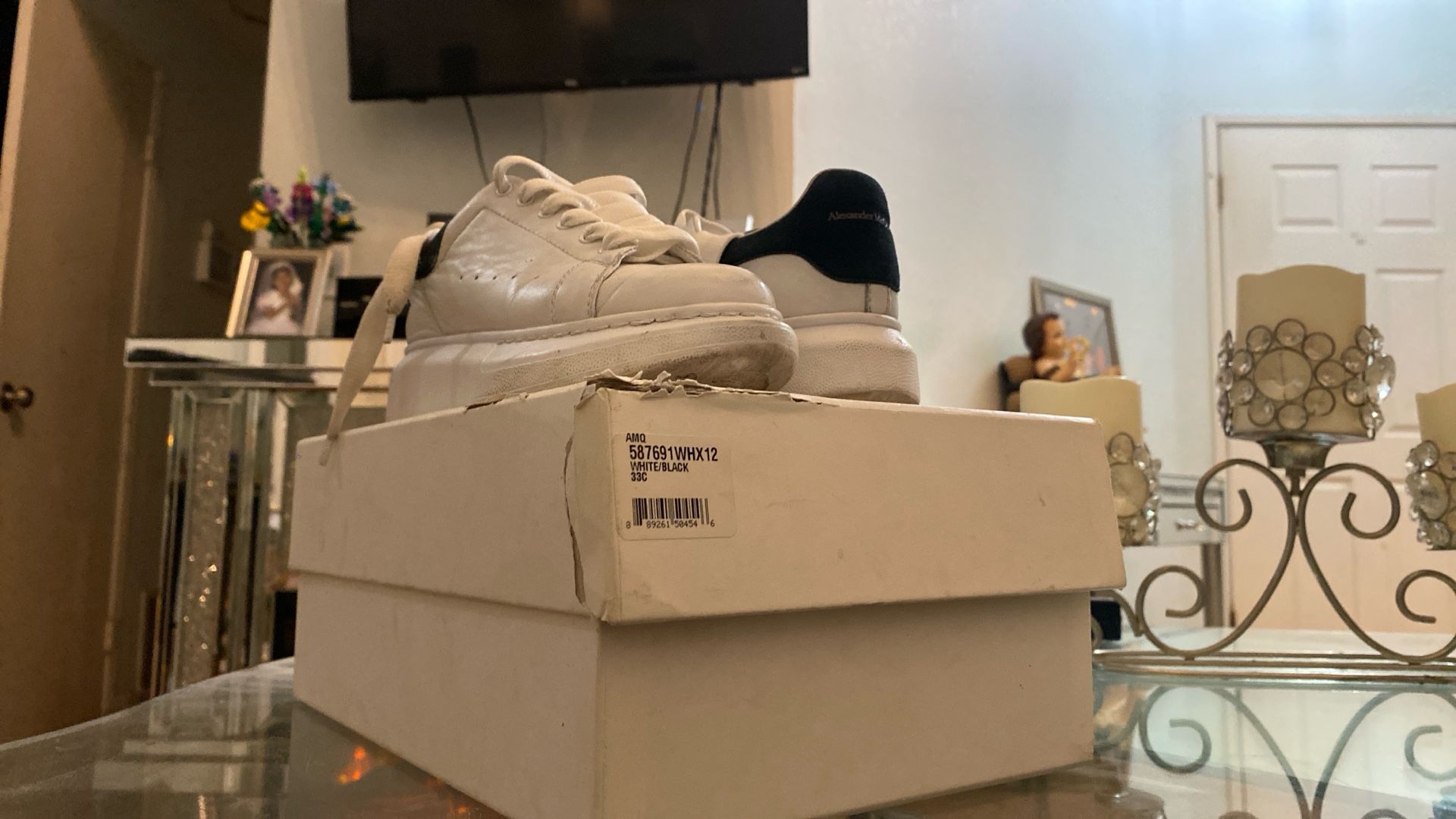 Axlender McQueen Price $120 Size